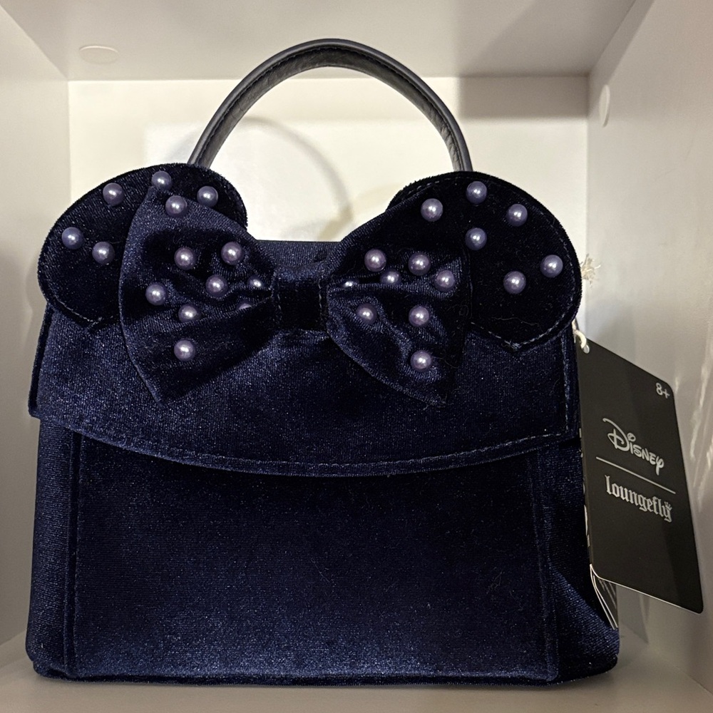 NWT Minnie Mouse Loungefly Crossbody ❤️ - Picture 1 of 7